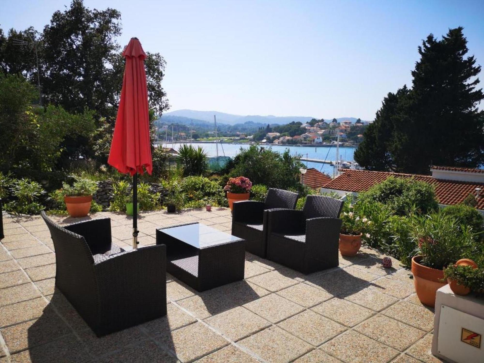 Lumbarda Resort Apartments Exterior foto