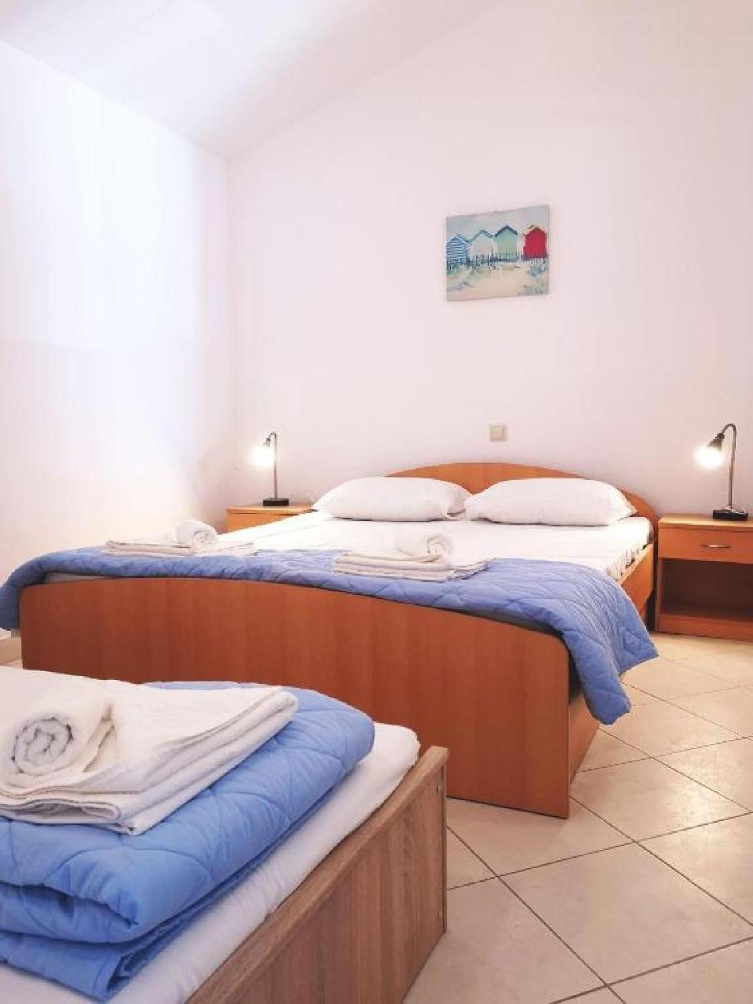 Lumbarda Resort Apartments Exterior foto
